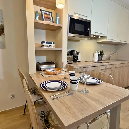 Osiedle Ulanska - Parking - Apartamenty Bryza *